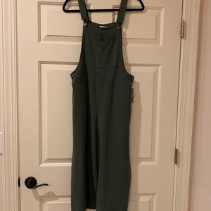 Women’s Wide Leg Capri Overalls- Olive green